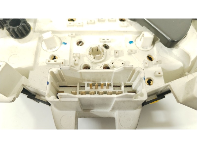 Recambio de mando calefaccion / aire acondicionado para nissan primastar furgoneta (x83) 2.0 dci 115 referencia OEM IAM 82000046