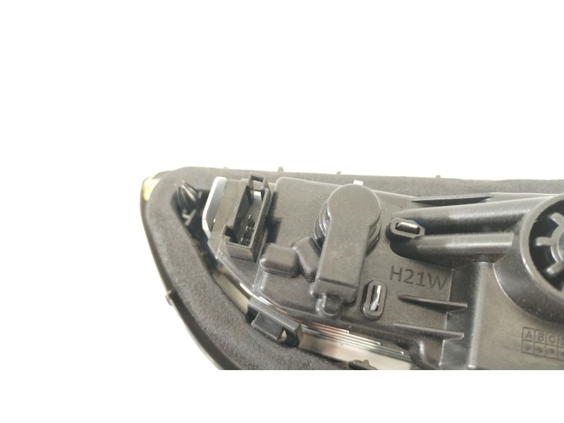 Recambio de piloto trasero izquierdo en porton para opel astra k lim. 5türig business referencia OEM IAM 13401162  