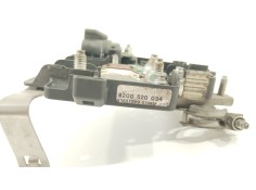 Recambio de caja reles / fusibles para nissan primastar furgoneta (x83) 2.0 dci 115 referencia OEM IAM 8200520034   2