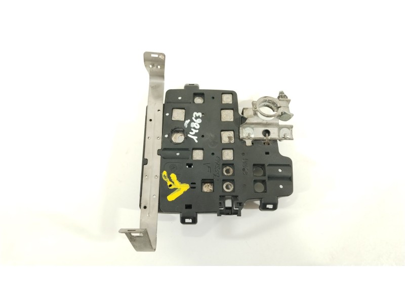 Recambio de caja reles / fusibles para nissan primastar furgoneta (x83) 2.0 dci 115 referencia OEM IAM 8200520034  