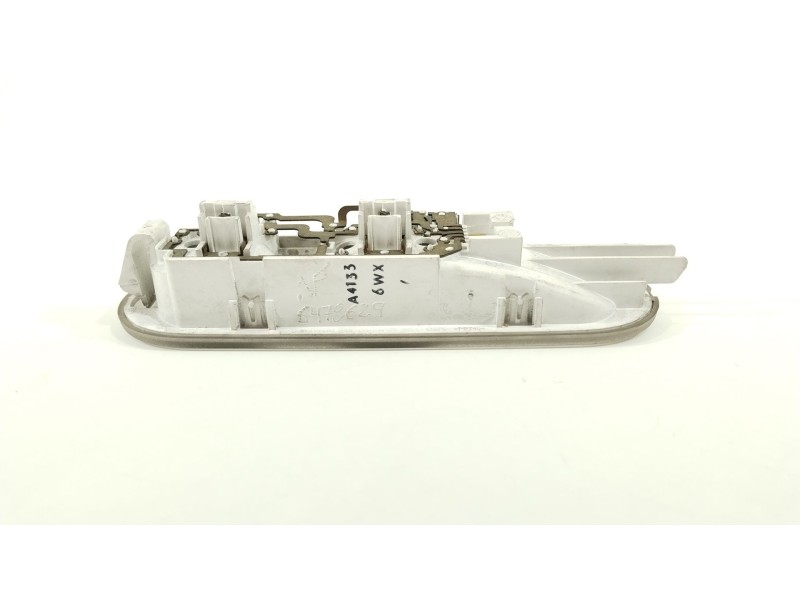 Recambio de luz interior para nissan primastar furgoneta (x83) 2.0 dci 115 referencia OEM IAM 820007323  