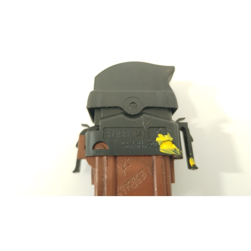 Recambio de mando elevalunas delantero derecho para nissan primastar furgoneta (x83) 2.0 dci 115 referencia OEM IAM 2648805  