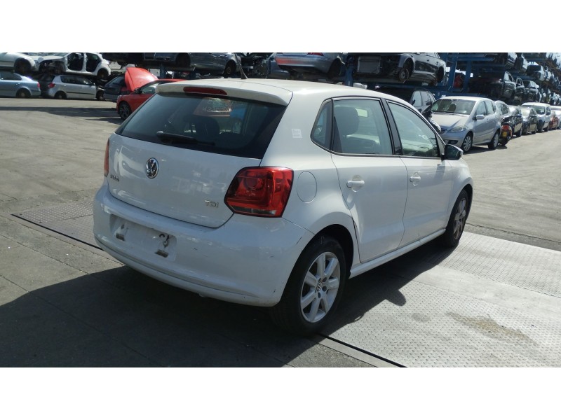 volkswagen polo v (6r1, 6c1) del año 2009