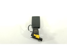 Recambio de enganche cinturon trasero izquierdo para mercedes-benz clase cla (w117) cla 220 cdi (117.303) referencia OEM IAM A17