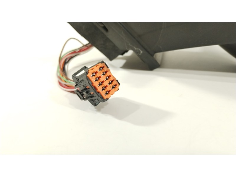 Recambio de retrovisor izquierdo para peugeot 308 business line referencia OEM IAM 98088638XT  