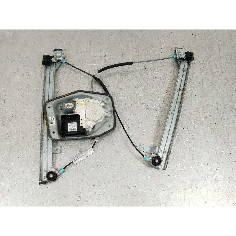 Recambio de elevalunas delantero izquierdo para volkswagen golf v (1k1) 1.4 tsi referencia OEM IAM 1K4837461B 1K4837401T 1K38374