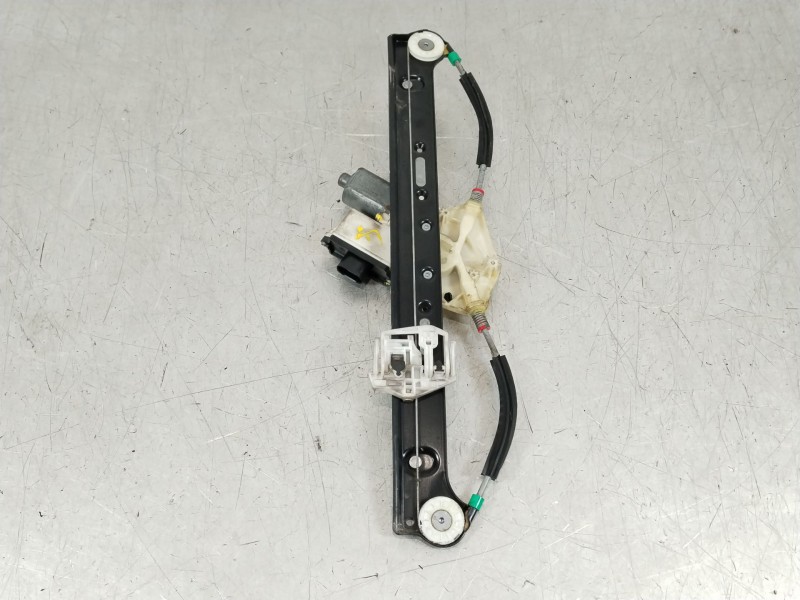 Recambio de elevalunas trasero derecho para bmw x3 (e83) xdrive 20d referencia OEM IAM 67626925966  69259662
