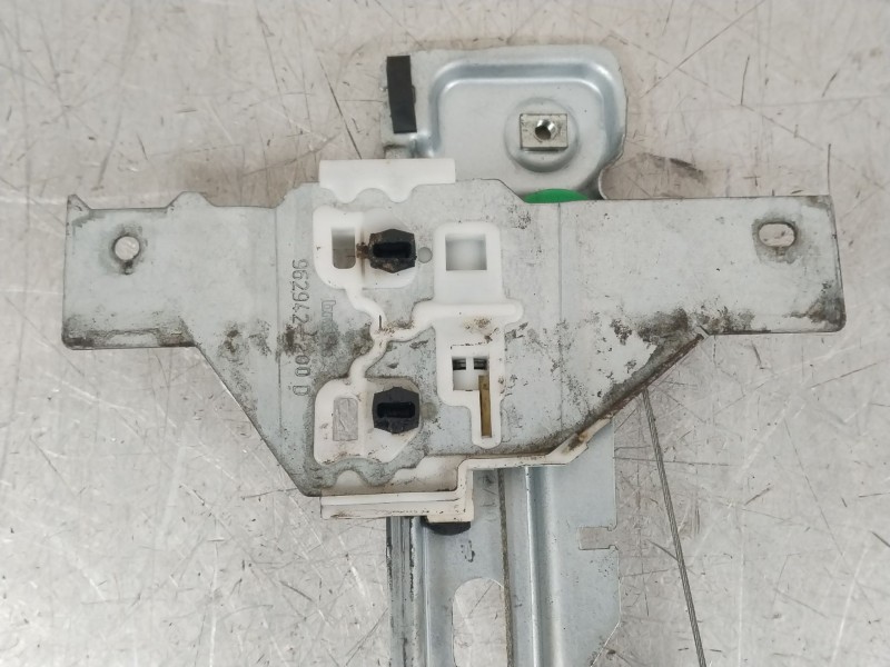 Recambio de elevalunas delantero izquierdo para peugeot 5008 sport pack referencia OEM IAM 9682808980 912043103 962942200D