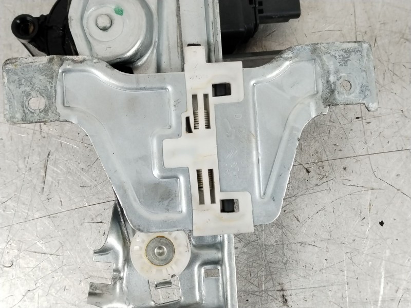 Recambio de elevalunas trasero derecho para citroën c3 feel referencia OEM IAM 9813092980 159001531 9813093580