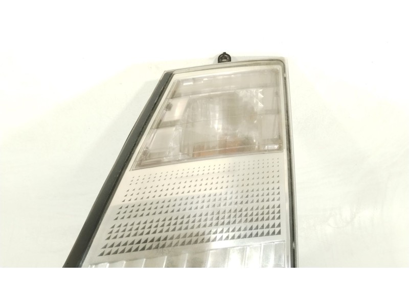 Recambio de faro izquierdo para renault maxity 130.35ñ5 referencia OEM IAM 26060MB40A  7485152481