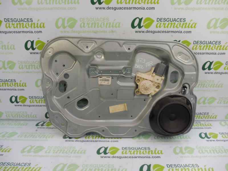 ELEVALUNAS DELANTERO IZQUIERDO 4M51A045H17 
