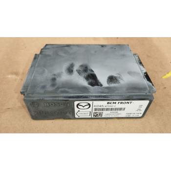CAJA RELES / FUSIBLES KD45675X0C F005V01476 