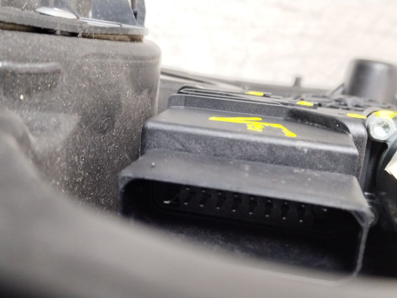 Recambio de elevalunas trasero izquierdo para volkswagen golf vi (5k1) 1.6 tdi referencia OEM IAM 5K4839461  5K4839755