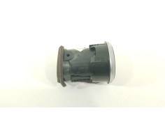Recambio de rejilla aireadora para audi a3 (8p1) 2.0 tdi 16v referencia OEM IAM 8P0820901C  04945004 2
