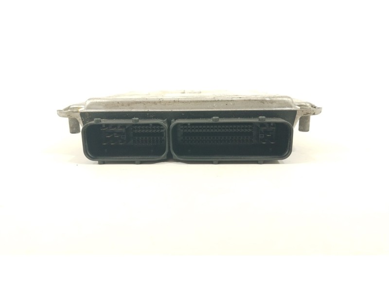 Recambio de centralita motor uce para seat leon (1m1) 1.9 tdi referencia OEM IAM 038906012HE  0281011313