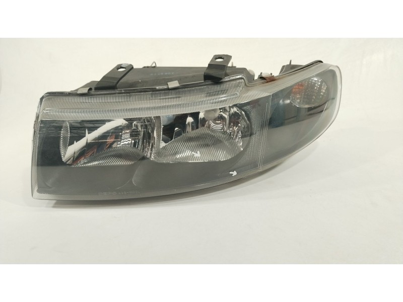 Recambio de faro izquierdo para seat toledo ii (1m2) 2.3 v5 referencia OEM IAM 1M1941015   Recambio de faro izquierdo para seat toledo ii (1m2) 2.3 v5 referencia OEM IAM 1M1941015