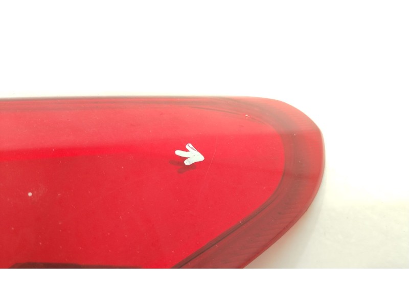 Recambio de piloto trasero derecho para toyota auris (_e18_) 1.4 d-4d (nde180_) referencia OEM IAM 8155102740  