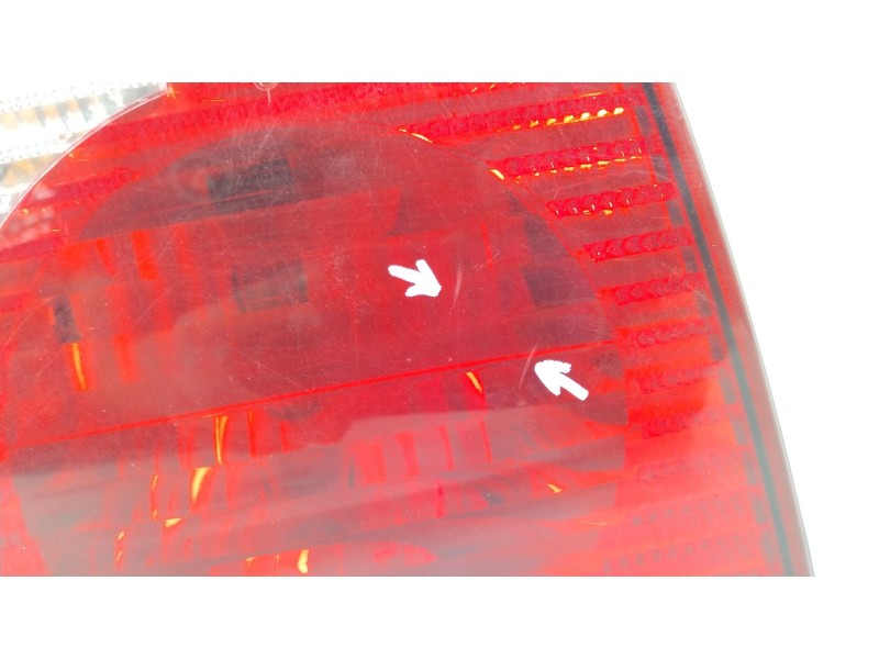 Recambio de piloto trasero izquierdo para volkswagen polo iv (9n_, 9a_) 1.4 16v referencia OEM IAM 6Q6945095B  6Q6945111A