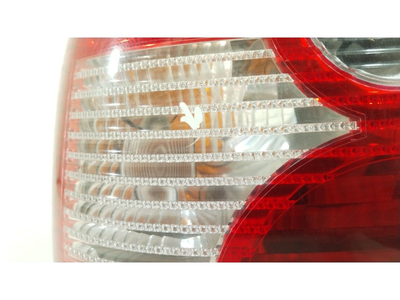 Recambio de piloto trasero izquierdo para volkswagen polo iv (9n_, 9a_) 1.4 16v referencia OEM IAM 6Q6945095B  6Q6945111A