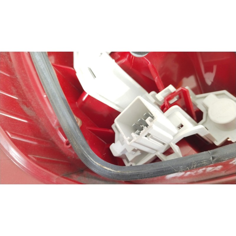 Recambio de piloto trasero derecho para ford fiesta (cb1) 1.6 tdci cat referencia OEM IAM 8A6113404AD  8A6113404A