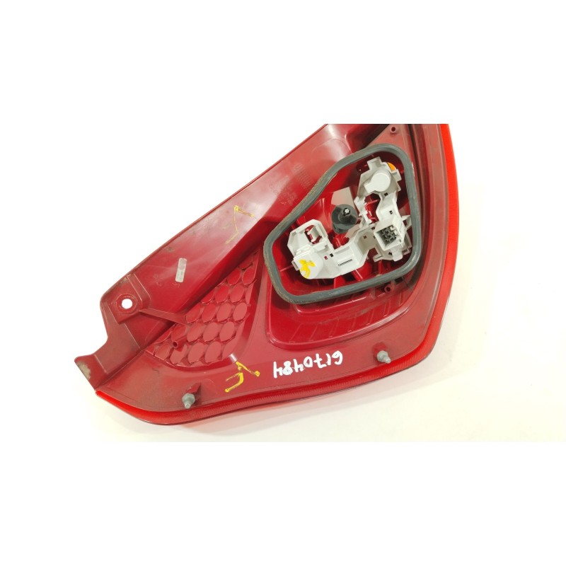 Recambio de piloto trasero derecho para ford fiesta (cb1) 1.6 tdci cat referencia OEM IAM 8A6113404AD  8A6113404A