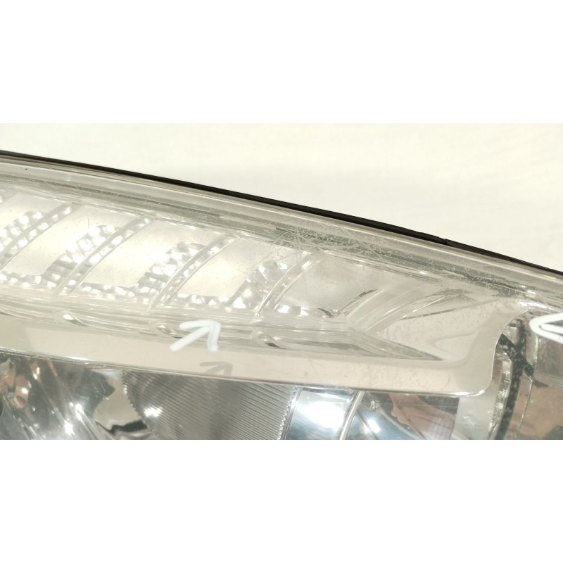 Recambio de faro derecho para citroën c4 picasso i monospace (ud_) 1.6 hdi referencia OEM IAM 6206A9  