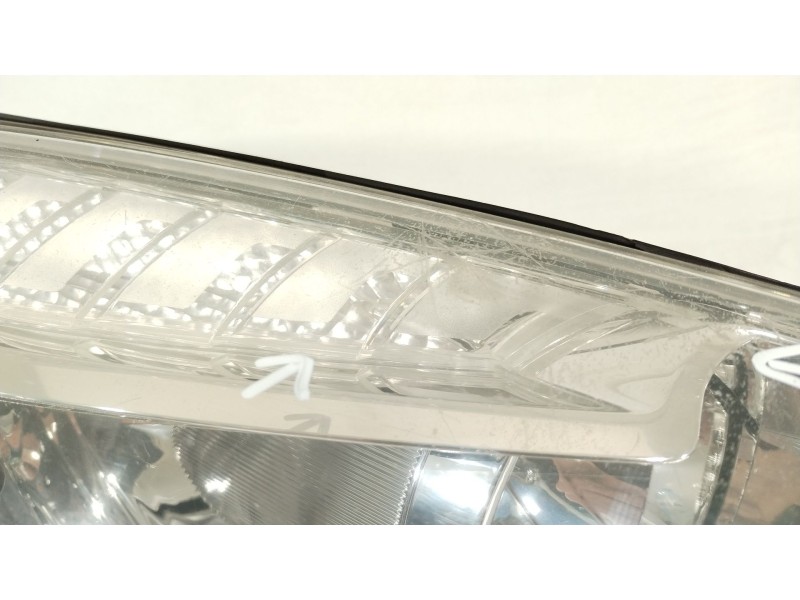 Recambio de faro derecho para citroën c4 picasso i monospace (ud_) 1.6 hdi referencia OEM IAM 6206A9  
