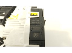 Recambio de cerradura puerta delantera derecha para mercedes-benz clase cla (w117) cla 220 cdi (117.303) referencia OEM IAM A166 2