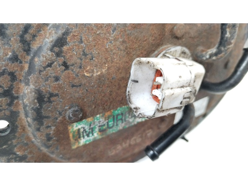 Recambio de bomba combustible para hyundai tucson (jm) 2.0 crdi comfort (4wd) referencia OEM IAM 311102E960  2000371660
