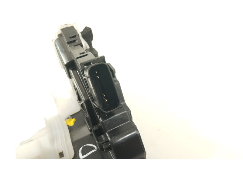 Recambio de cerradura puerta delantera derecha para hyundai i20 go! brasil referencia OEM IAM 81320C8040  