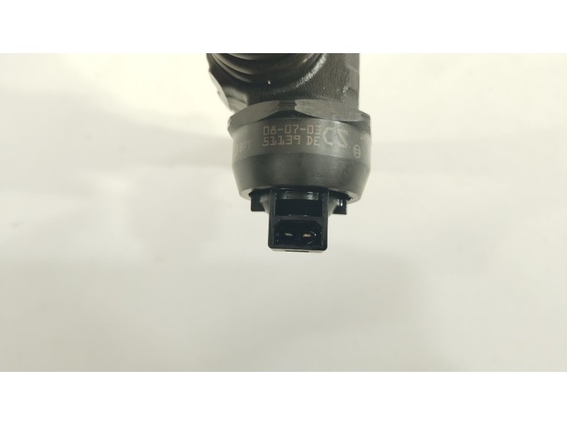 Recambio de inyector para seat ibiza iii (6l1) 1.4 tdi referencia OEM IAM 038130073BN  0414720313