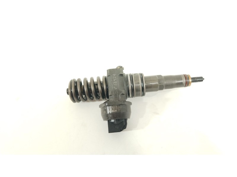 Recambio de inyector para seat leon (1p1) 1.9 tdi referencia OEM IAM 038130073BN  0414720313