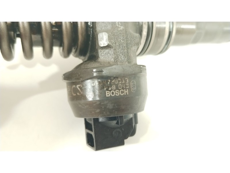 Recambio de inyector para seat leon (1p1) 1.9 tdi referencia OEM IAM 038130073BN  0414720313