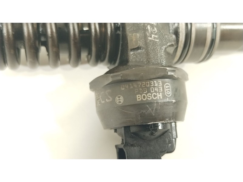 Recambio de inyector para seat leon (1p1) 1.9 tdi referencia OEM IAM 038130073BN  0414720313