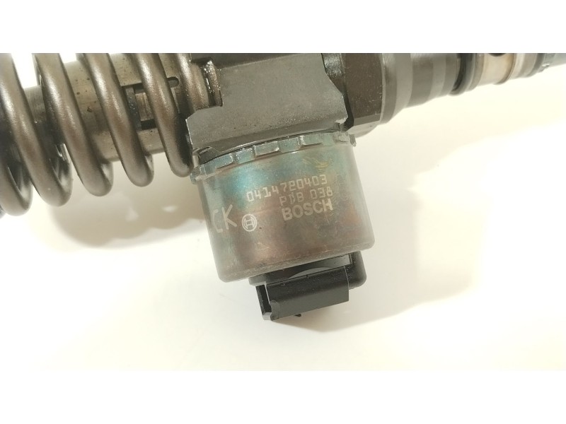 Recambio de inyector para audi a3 (8p1) 2.0 tdi 16v referencia OEM IAM 03G130073B  0414720403