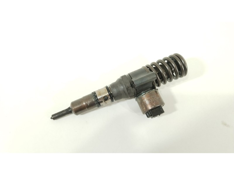 Recambio de inyector para audi a3 (8p1) 2.0 tdi 16v referencia OEM IAM 03G130073B  0414720403
