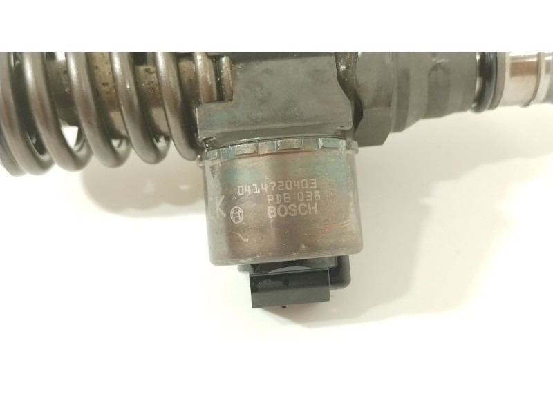 Recambio de inyector para audi a3 (8p1) 2.0 tdi 16v referencia OEM IAM 03G130073B  0414720403