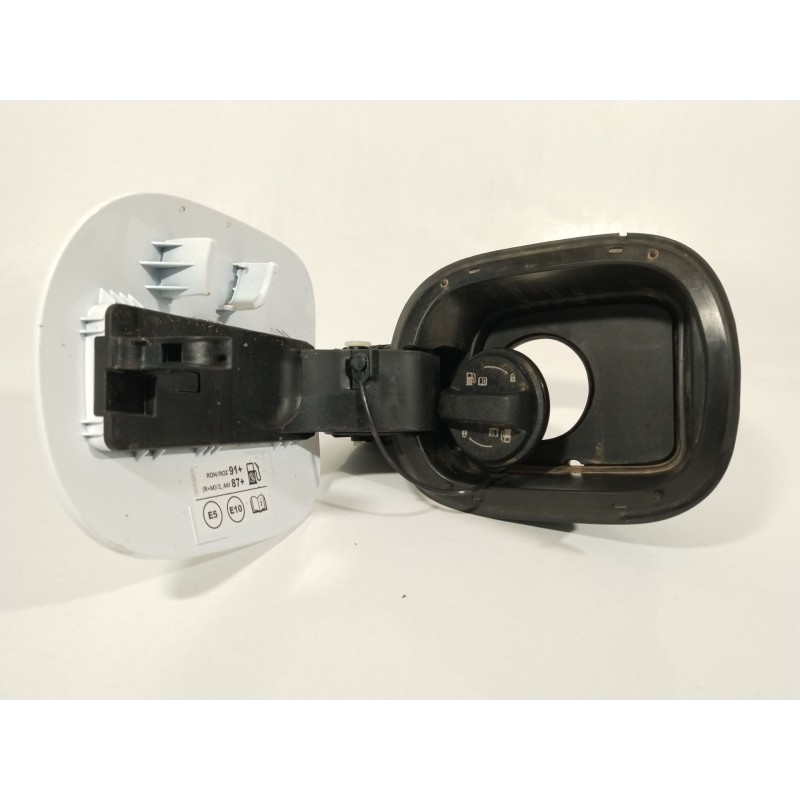 Recambio de tapa exterior combustible para hyundai kona (os, ose, osi) 1.0 t-gdi hybrid 48v referencia OEM IAM 81595BE000  31038
