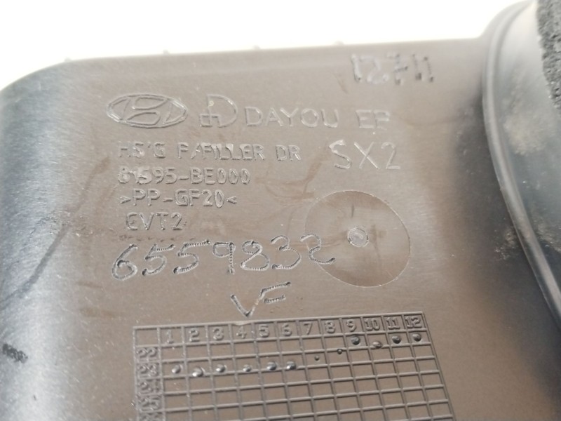 Recambio de tapa exterior combustible para hyundai kona (os, ose, osi) 1.0 t-gdi hybrid 48v referencia OEM IAM 81595BE000  31038