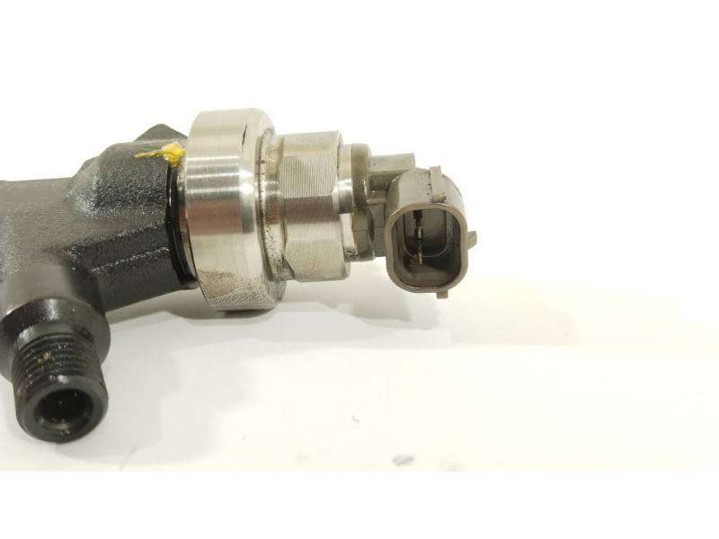 Recambio de inyector para opel astra j (p10) 1.7 cdti (68) referencia OEM IAM 97376270  8973762703