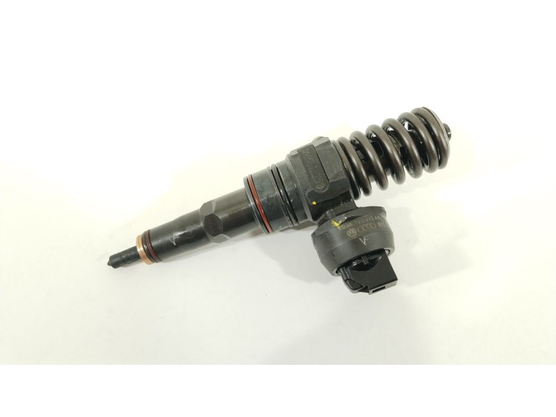 Recambio de inyector para audi a4 berlina (8e) 1.9 tdi (96kw) referencia OEM IAM 038130073AR  0414720214