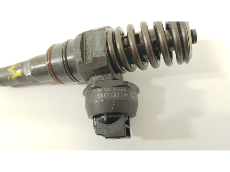 Recambio de inyector para audi a4 berlina (8e) 1.9 tdi (96kw) referencia OEM IAM 038130073AR  0414720214