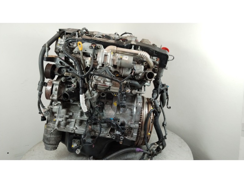 Recambio de motor completo para toyota auris luna referencia OEM IAM 1AD  