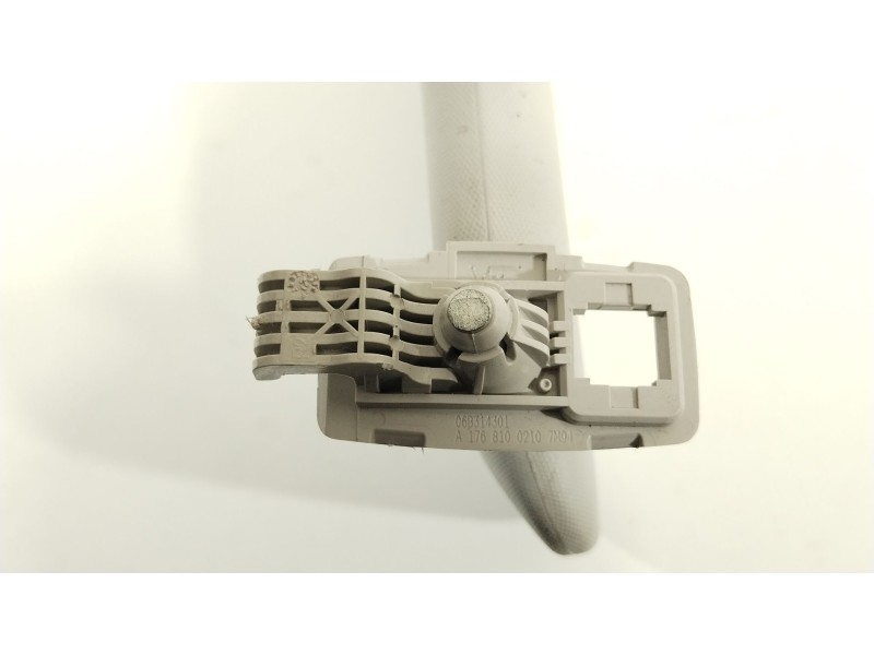 Recambio de parasol derecho para mercedes-benz clase cla (w117) cla 220 cdi (117.303) referencia OEM IAM A1768100210  