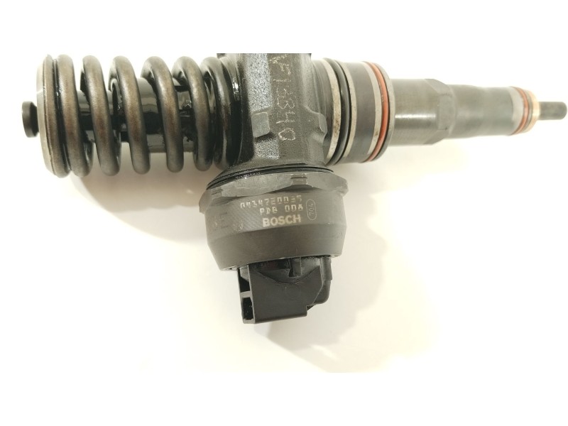 Recambio de inyector para seat ibiza iii (6l1) 1.9 tdi referencia OEM IAM 038130073AL  0414720039