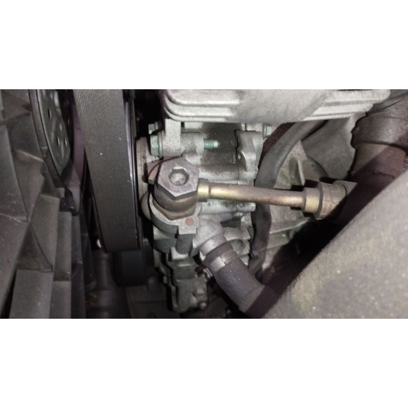 Recambio de bomba direccion para audi a4 b7 avant (8ed) 2.0 tdi referencia OEM IAM 8E0145155N  7690955121