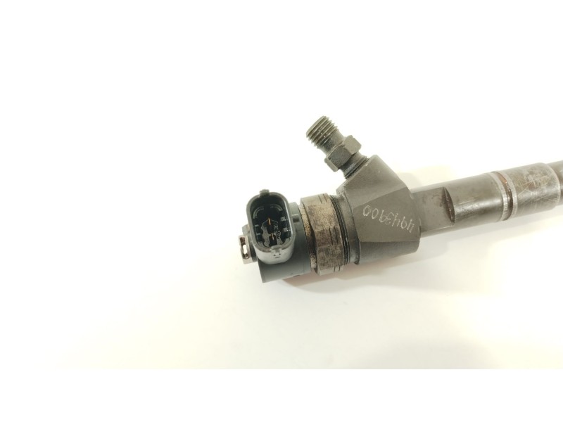 Recambio de inyector para fiat bravo (198) 1.6 16v multijet easy (77kw) referencia OEM IAM 0445110300  
