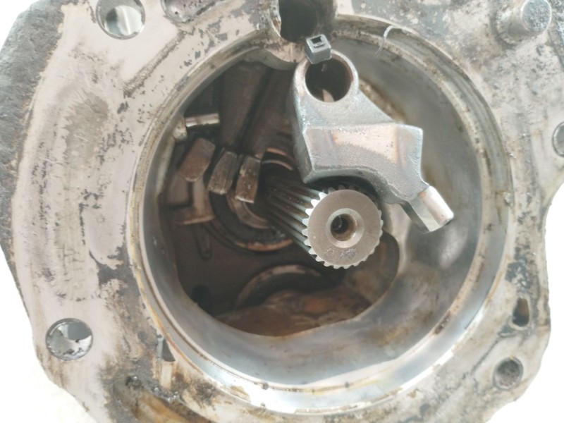 Recambio de caja cambios para hyundai galloper ii (jk-01) 2.5 td intercooler referencia OEM IAM J14277  