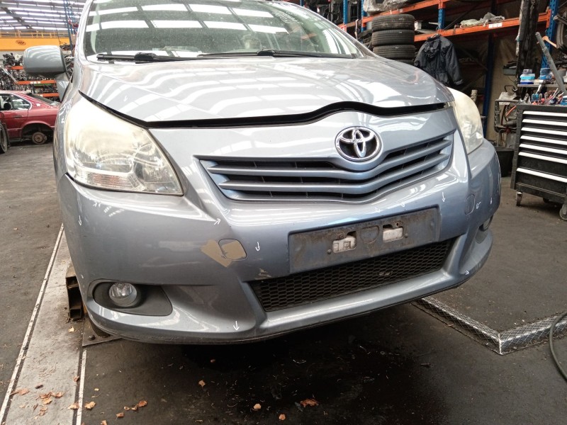 Recambio de paragolpes delantero para toyota verso (_r2_) 2.0 d-4d (aur20_) referencia OEM IAM   