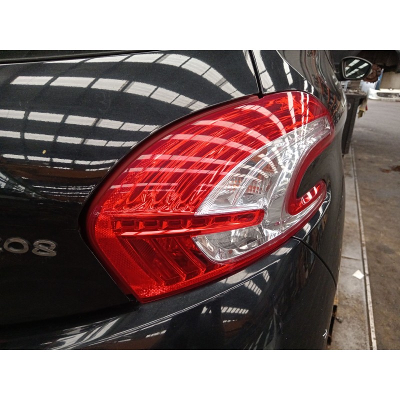 Recambio de piloto trasero derecho para peugeot 208 i (ca_, cc_) 1.2 vti 82 referencia OEM IAM 9672628380  